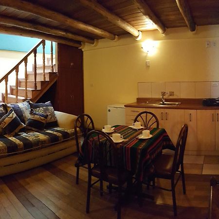 Amerindia Cusco Luaran gambar