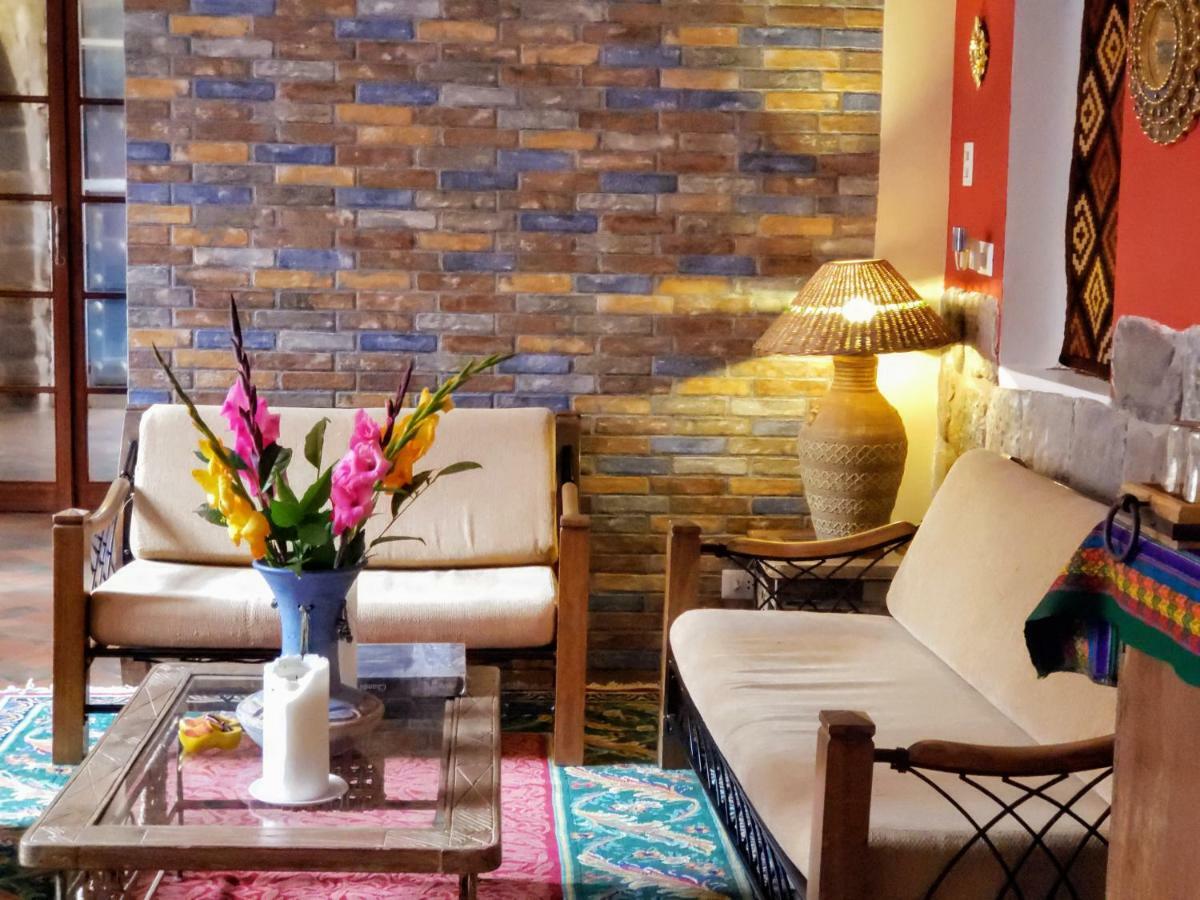 Amerindia Cusco Luaran gambar