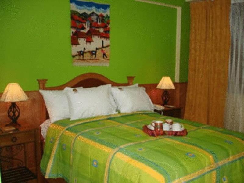 Amerindia Cusco Luaran gambar