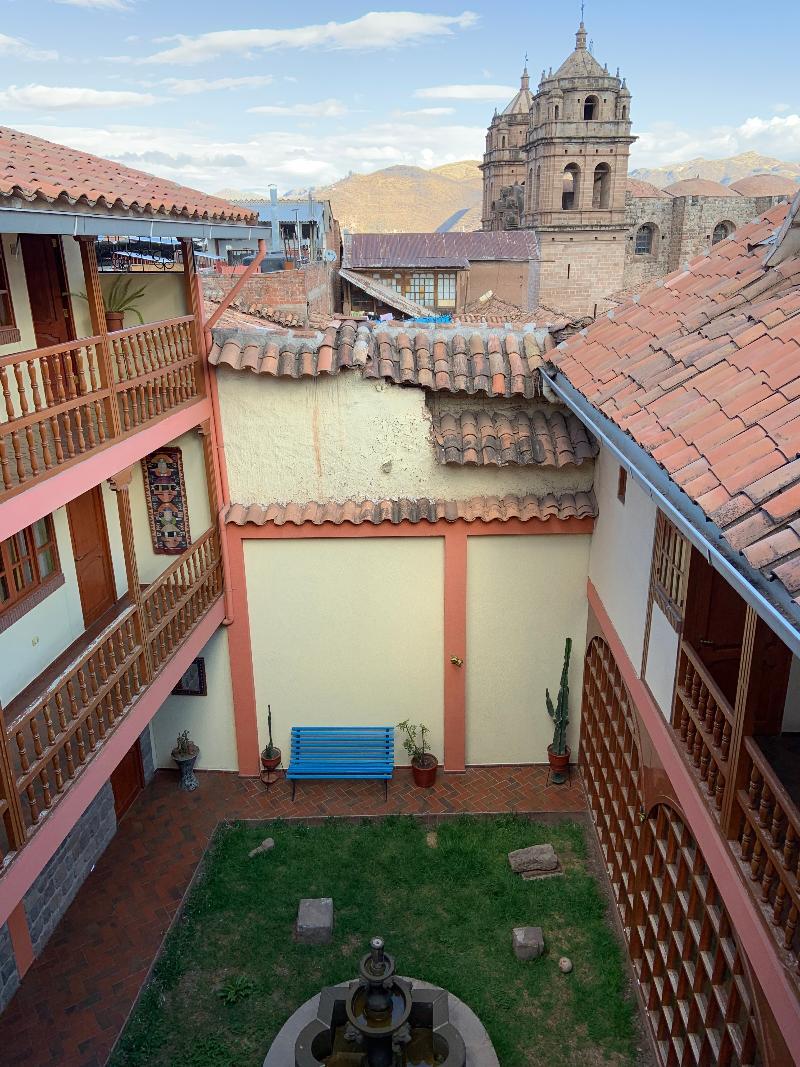 Amerindia Cusco Luaran gambar